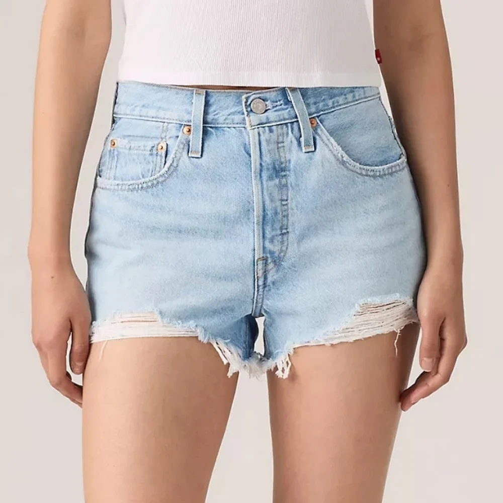 Levi's Premium 501 Original Fit High Rise Jean Shorts‎ Size 28 Light Wash Button